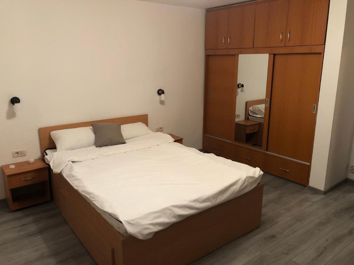 Microapartament Câmpulung Moldovenesc Eksteriør billede